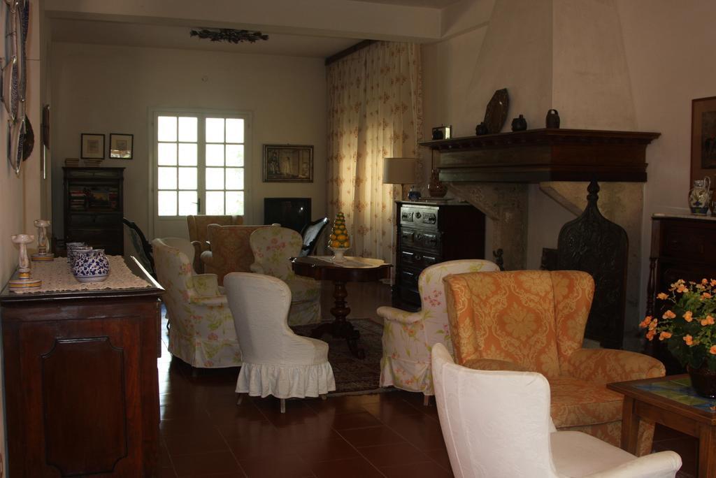 Hotel Villa Furia ベラーリア・イジェア・マリーナ エクステリア 写真
