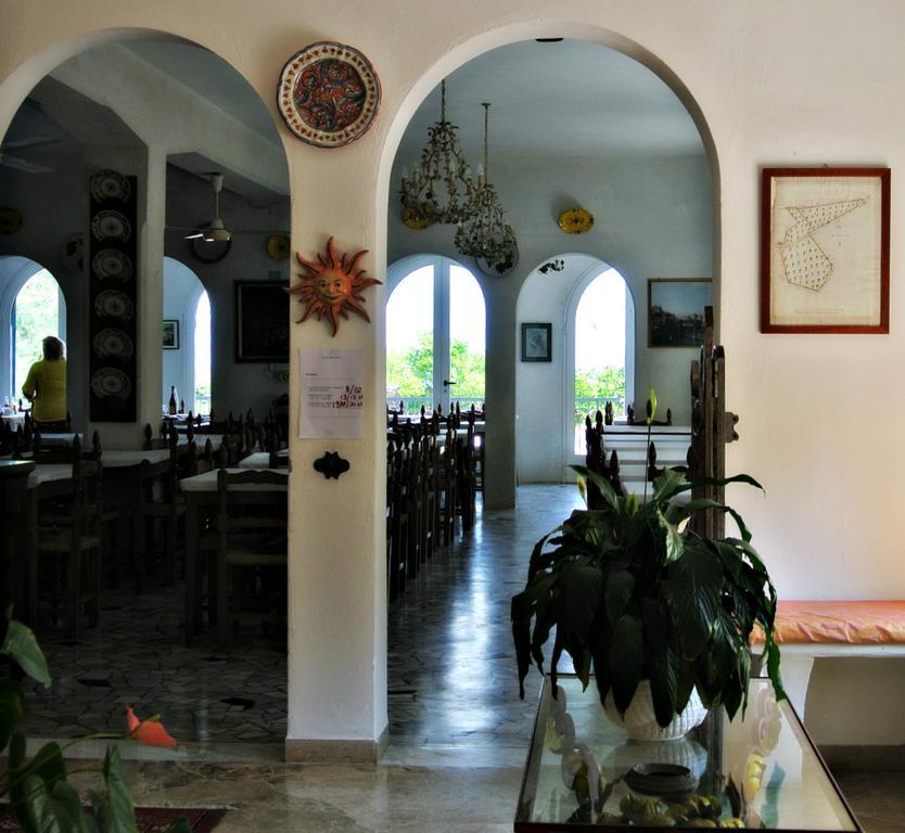 Hotel Villa Furia ベラーリア・イジェア・マリーナ エクステリア 写真